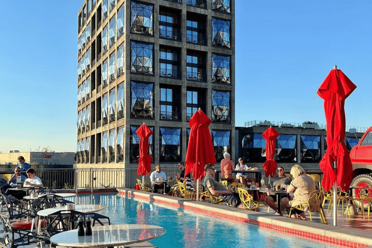 RED Rooftop Bar