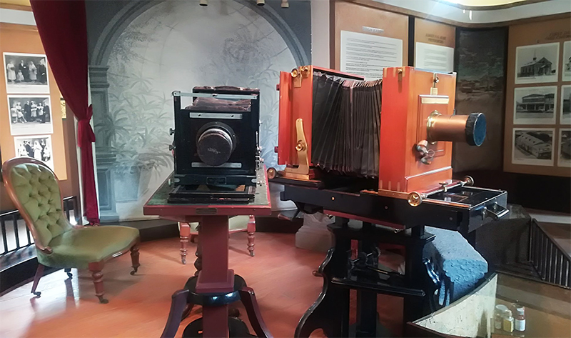 Hugh Exton Photographic Museum