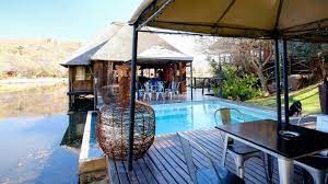 Intundla Game Lodge & Bush Spa