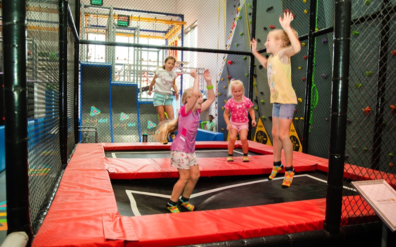 Playalot : Indoor Adventure Park