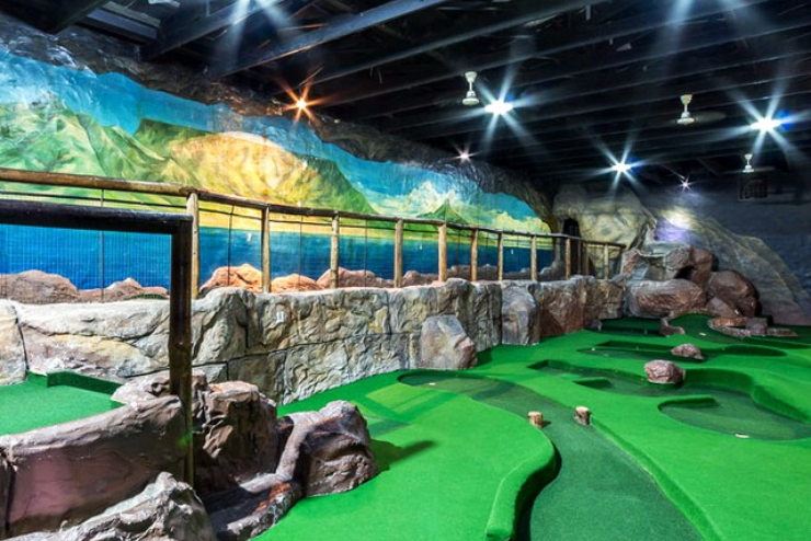 Cave Golf