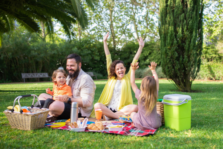 Sunset Picnic Cinema – Easter Edition