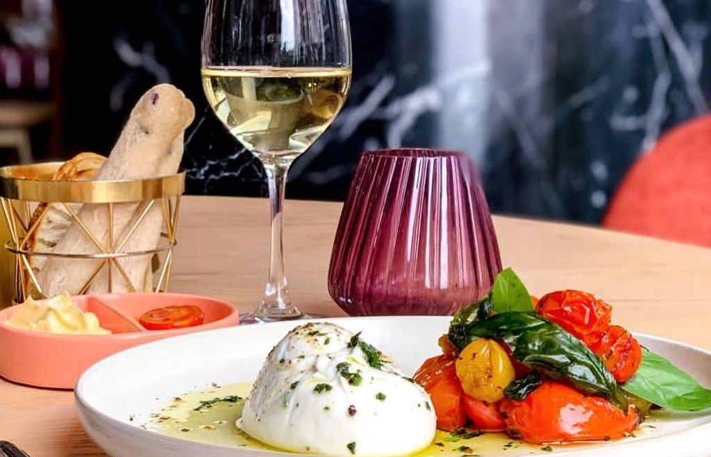 Saint Restaurant