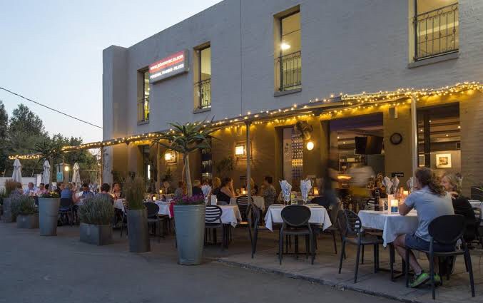 Cnr Cafe