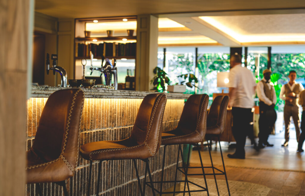 Old Oak Restaurant