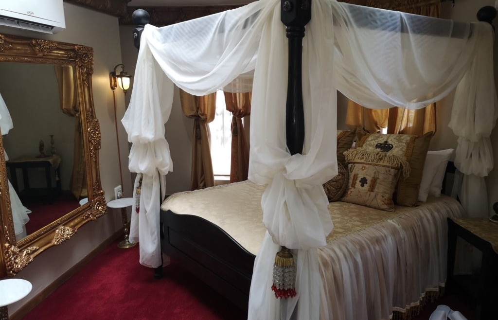 Excalibur Boutique Hotel