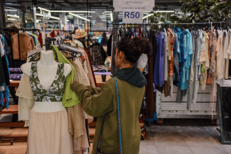 The Obs Thrift + Alt Fest