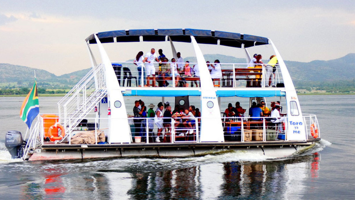 Toro Ya Me Boat Cruise