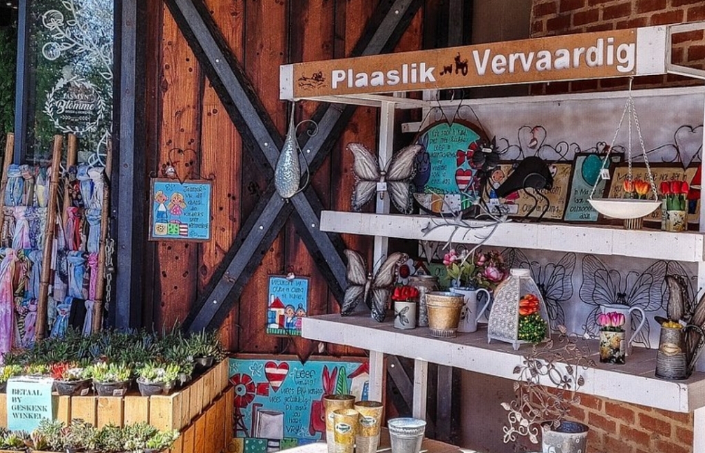 Jasmyn Crafters Market and Village