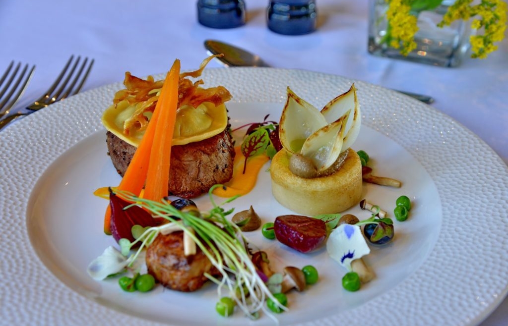 All Day Sunday Brunch at Tribute